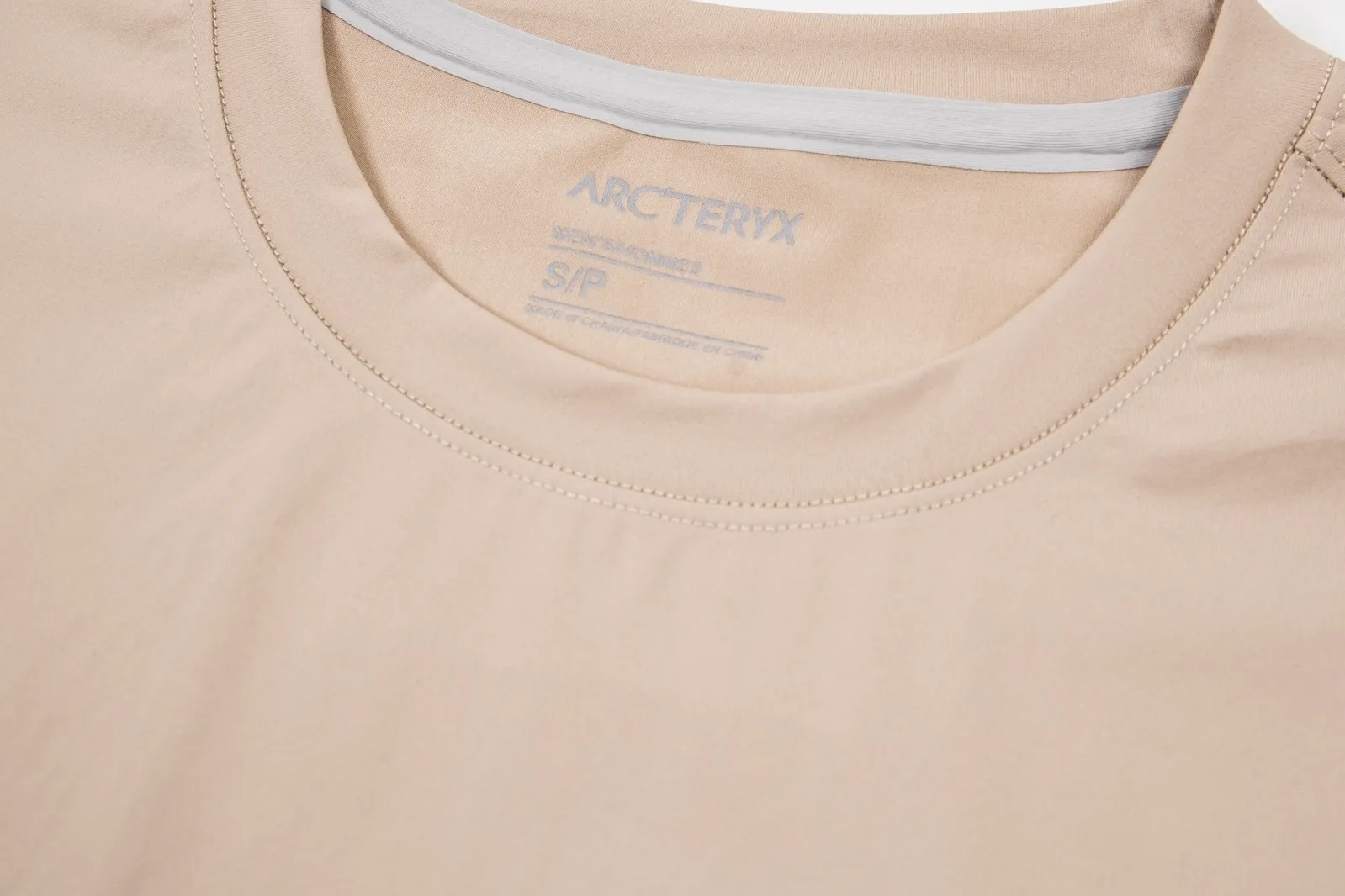 Arcteryx UPF 65+ T Size xs-L